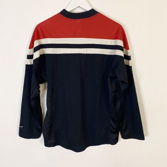 CLEARANCE - Vintage Nike Team Canada Youth Embroidered Jersey - Picture 2 of 5